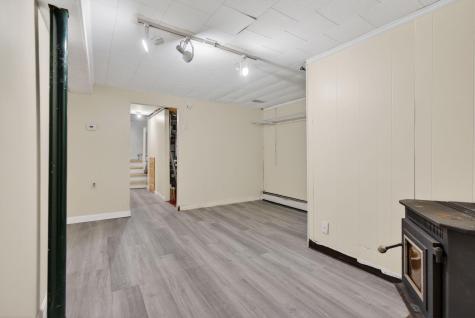 96 Holm Avenue Portland ME 04102