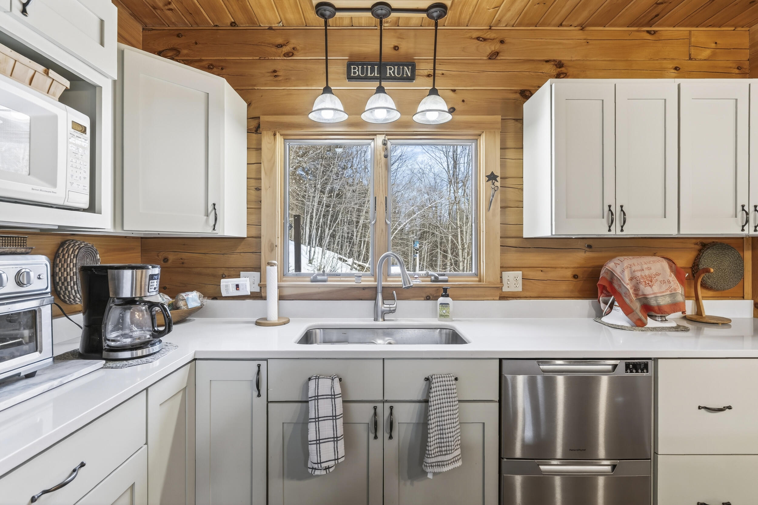 27 Bull Run Gray ME 04039