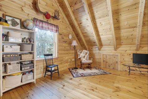 27 Bull Run Gray ME 04039