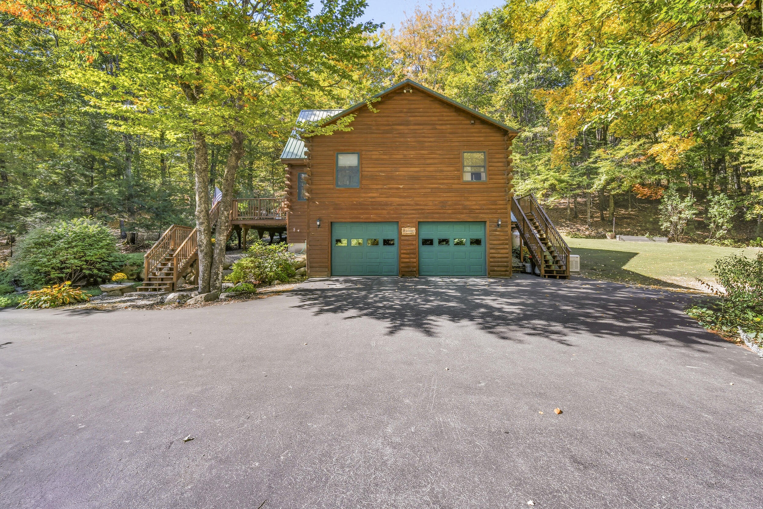 27 Bull Run Gray ME 04039