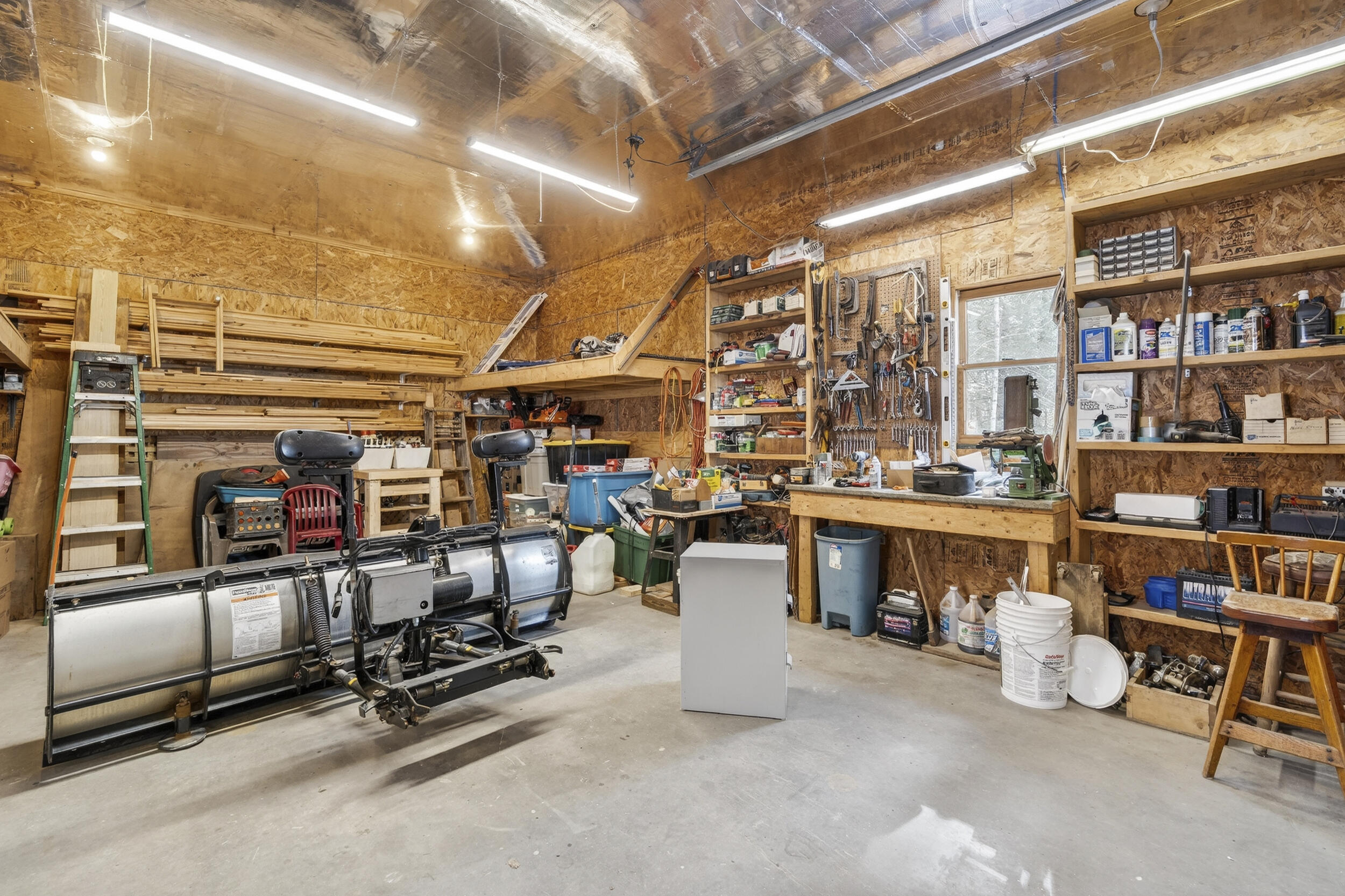 27 Bull Run Gray ME 04039