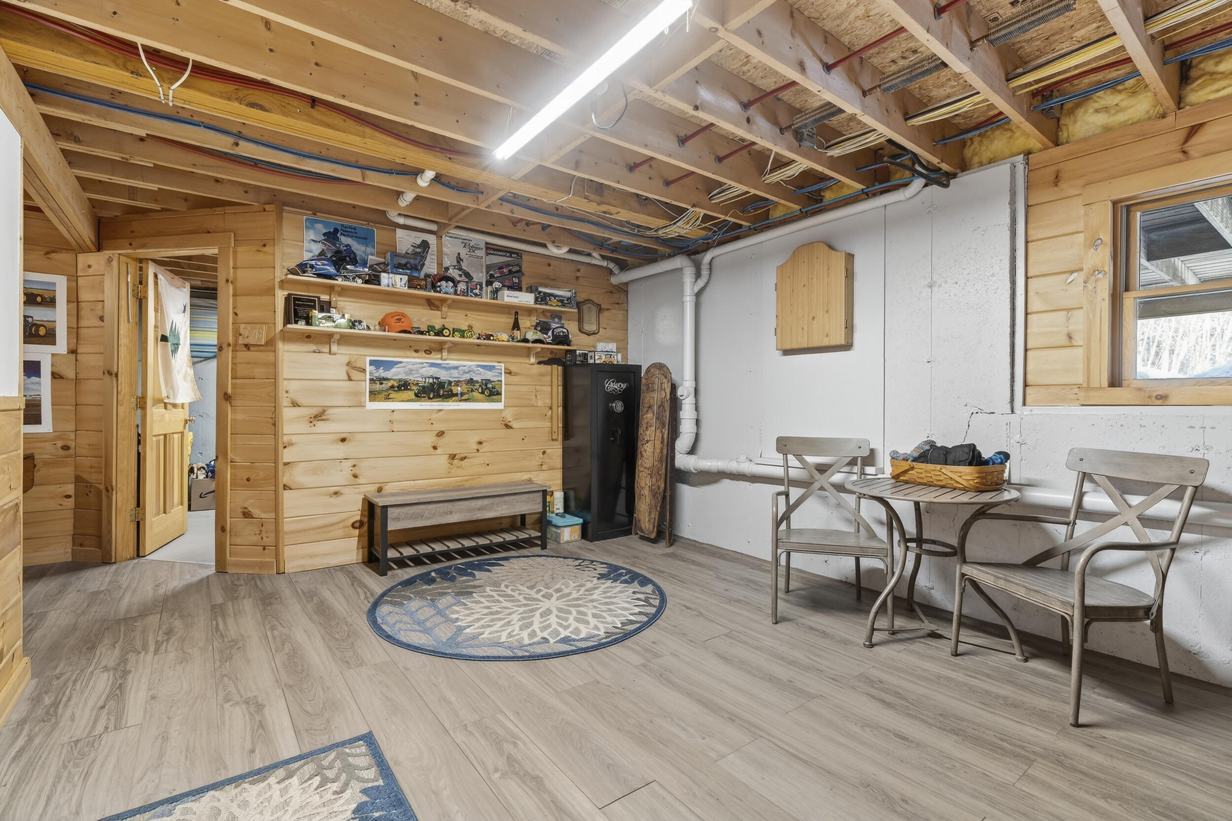 27 Bull Run Gray ME 04039