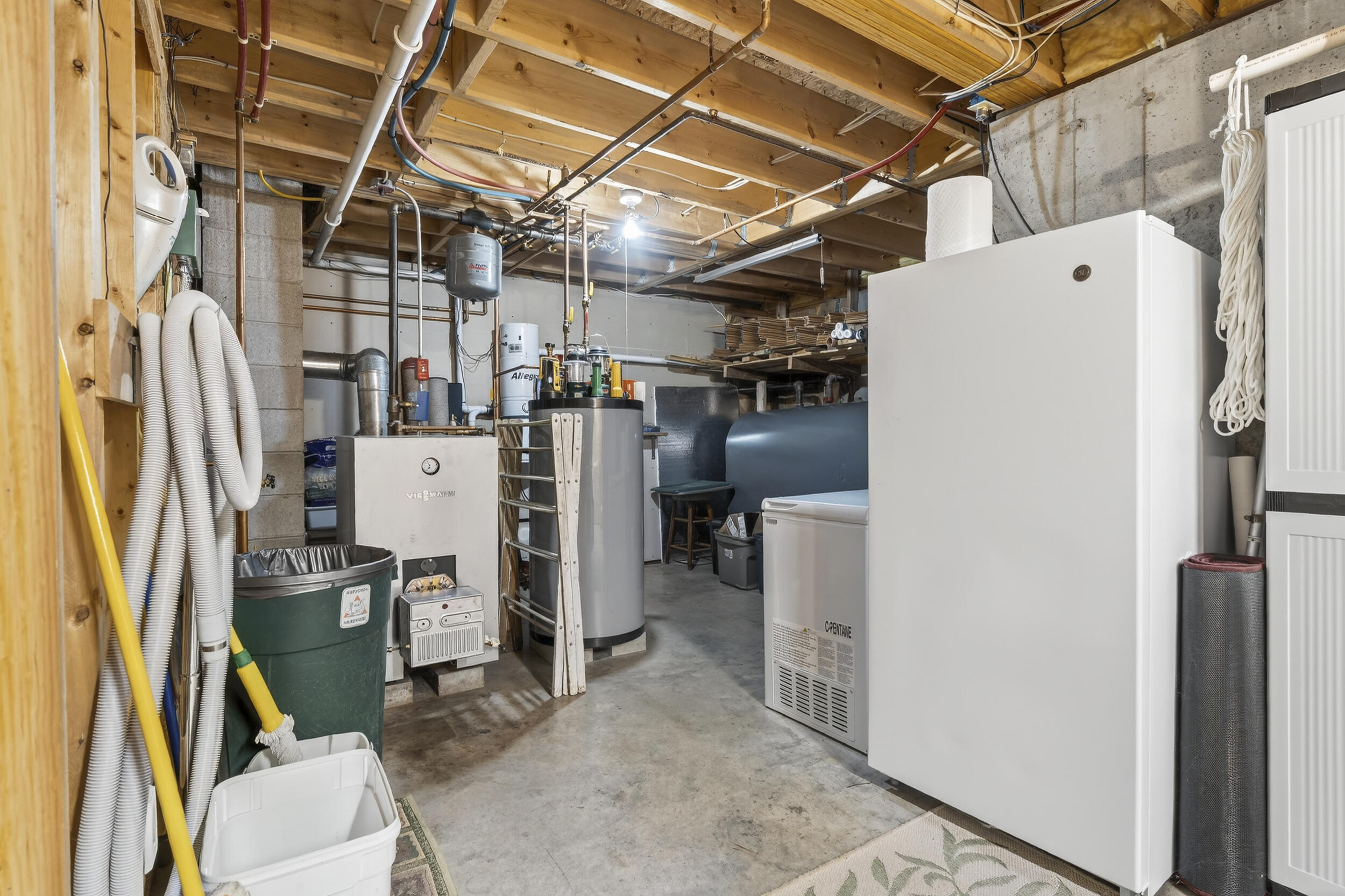 27 Bull Run Gray ME 04039