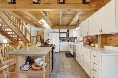 27 Bull Run Gray ME 04039