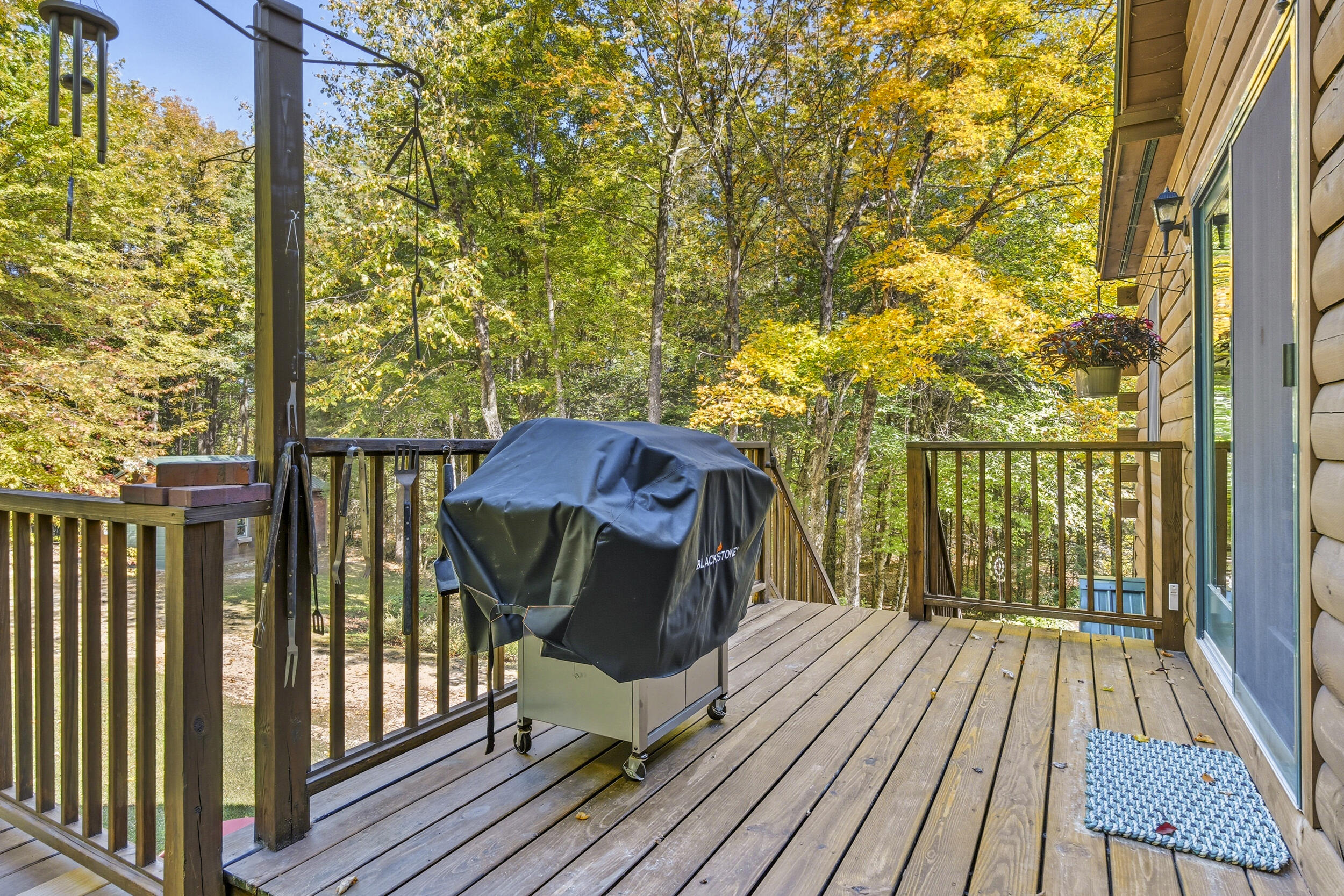 27 Bull Run Gray ME 04039