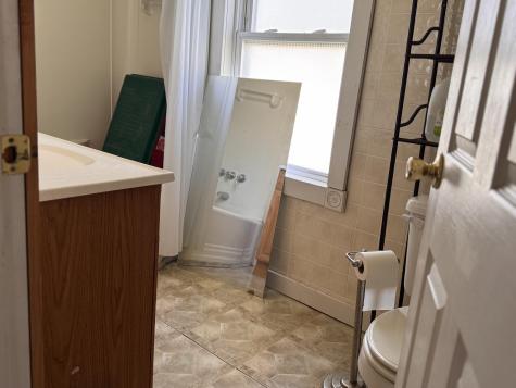 113 Eastern Avenue Augusta ME 04330