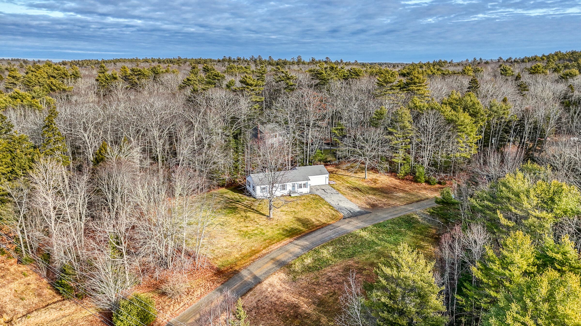 8 Bracketts Lane Bristol ME 04539