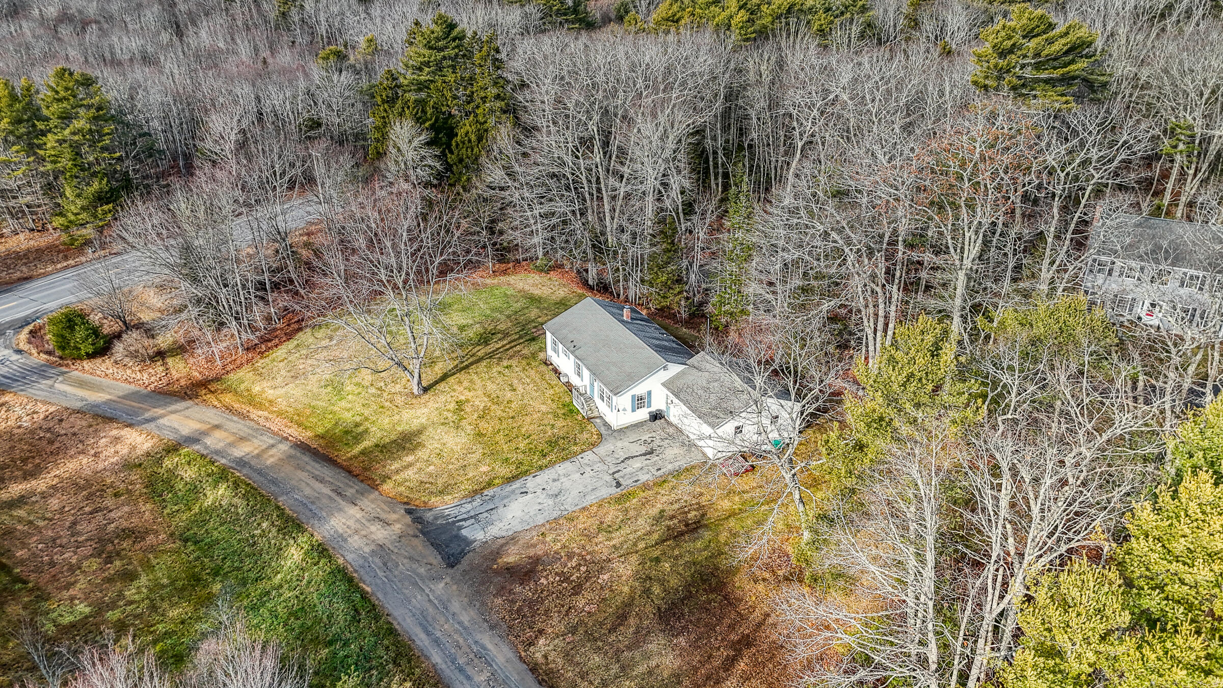 8 Bracketts Lane Bristol ME 04539