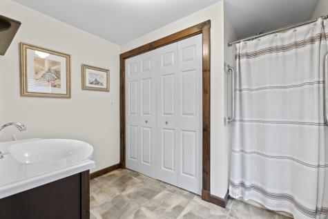 8 Paul Street York ME 03909