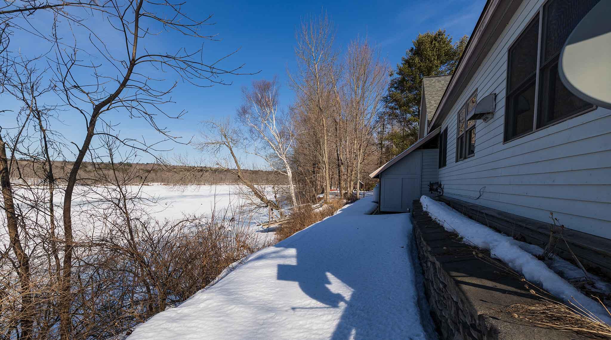 381 Cedar Grove Road Dresden ME 04342