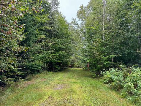 M1l58 Dipper Pond Road Carroll Plt ME 04487