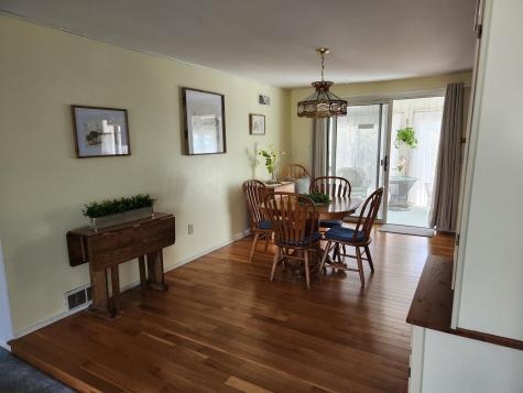 15 Scribner Circle Lewiston ME 04240