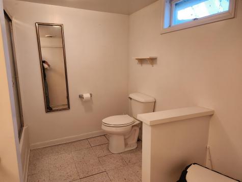 15 Scribner Circle Lewiston ME 04240
