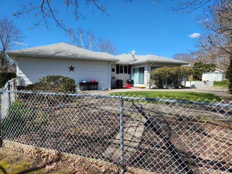 15 Scribner Circle Lewiston ME 04240
