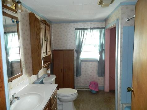 8 Bald Hill Road New Gloucester ME 04260