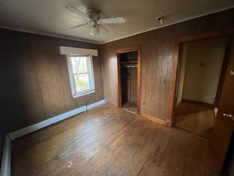 23 Hillcrest Avenue Millinocket ME 04462