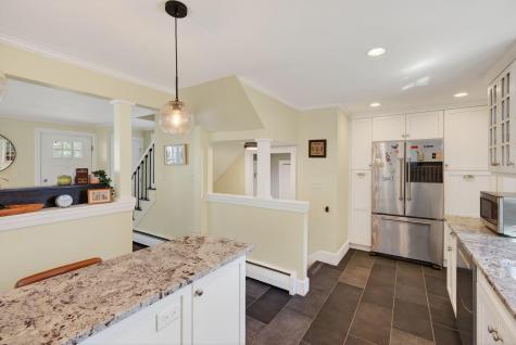 23 Neal Street Portland ME 04102