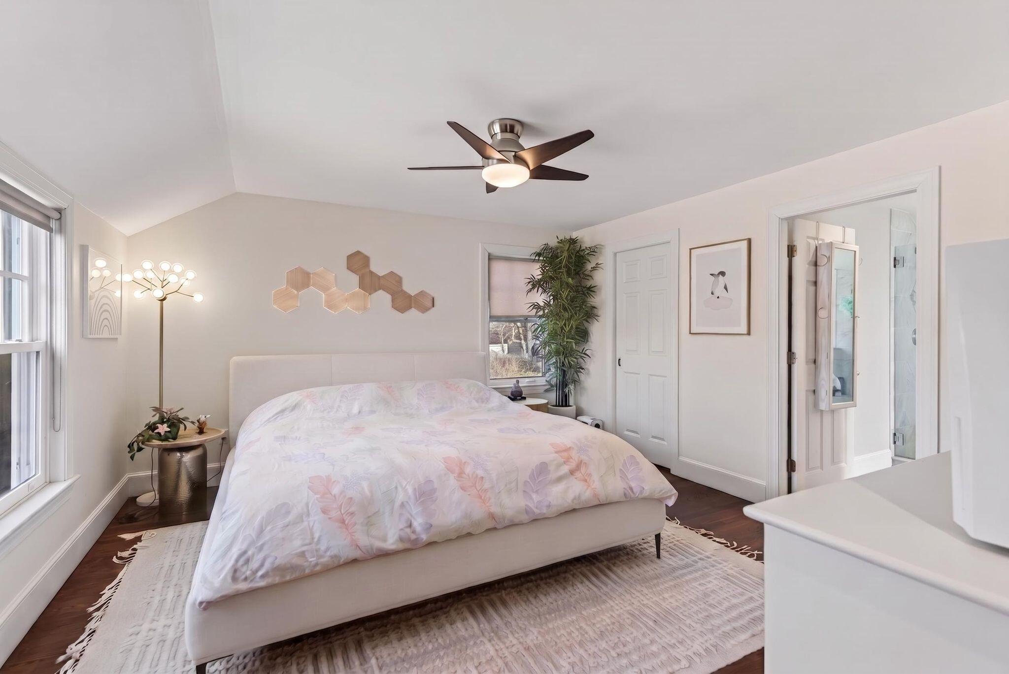 23 Neal Street Portland ME 04102