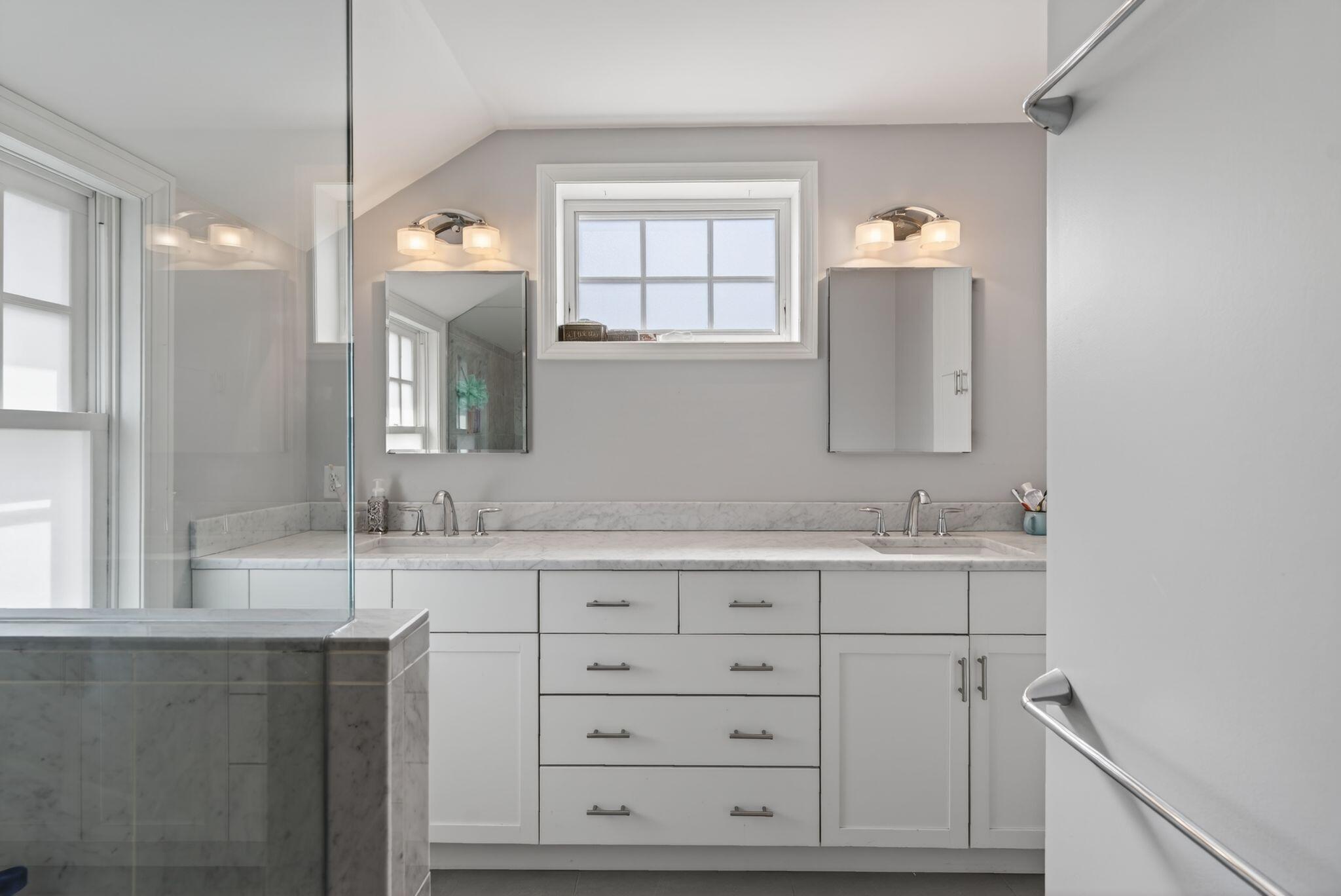 23 Neal Street Portland ME 04102