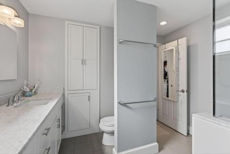 23 Neal Street Portland ME 04102