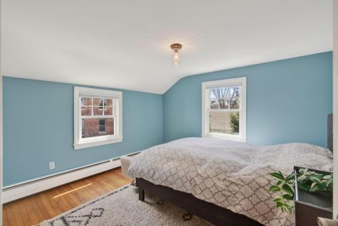 23 Neal Street Portland ME 04102