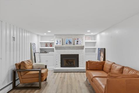 23 Neal Street Portland ME 04102