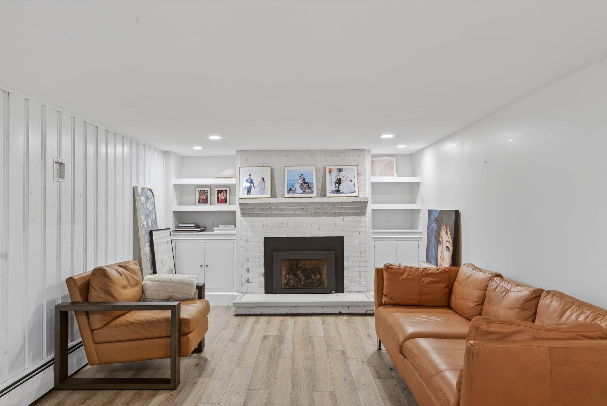 23 Neal Street Portland ME 04102