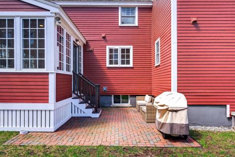 23 Neal Street Portland ME 04102
