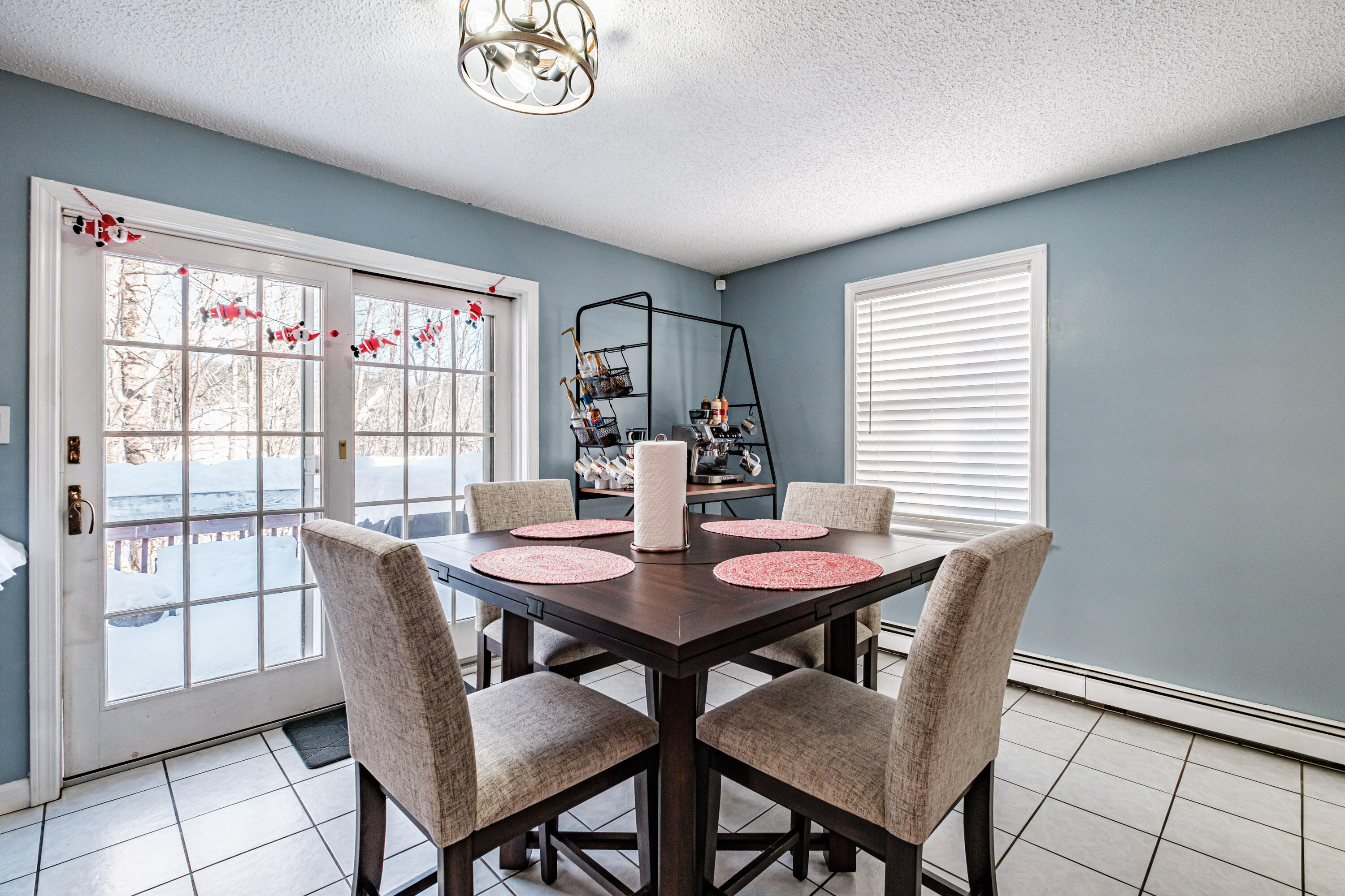 481 River Road Topsham ME 04086