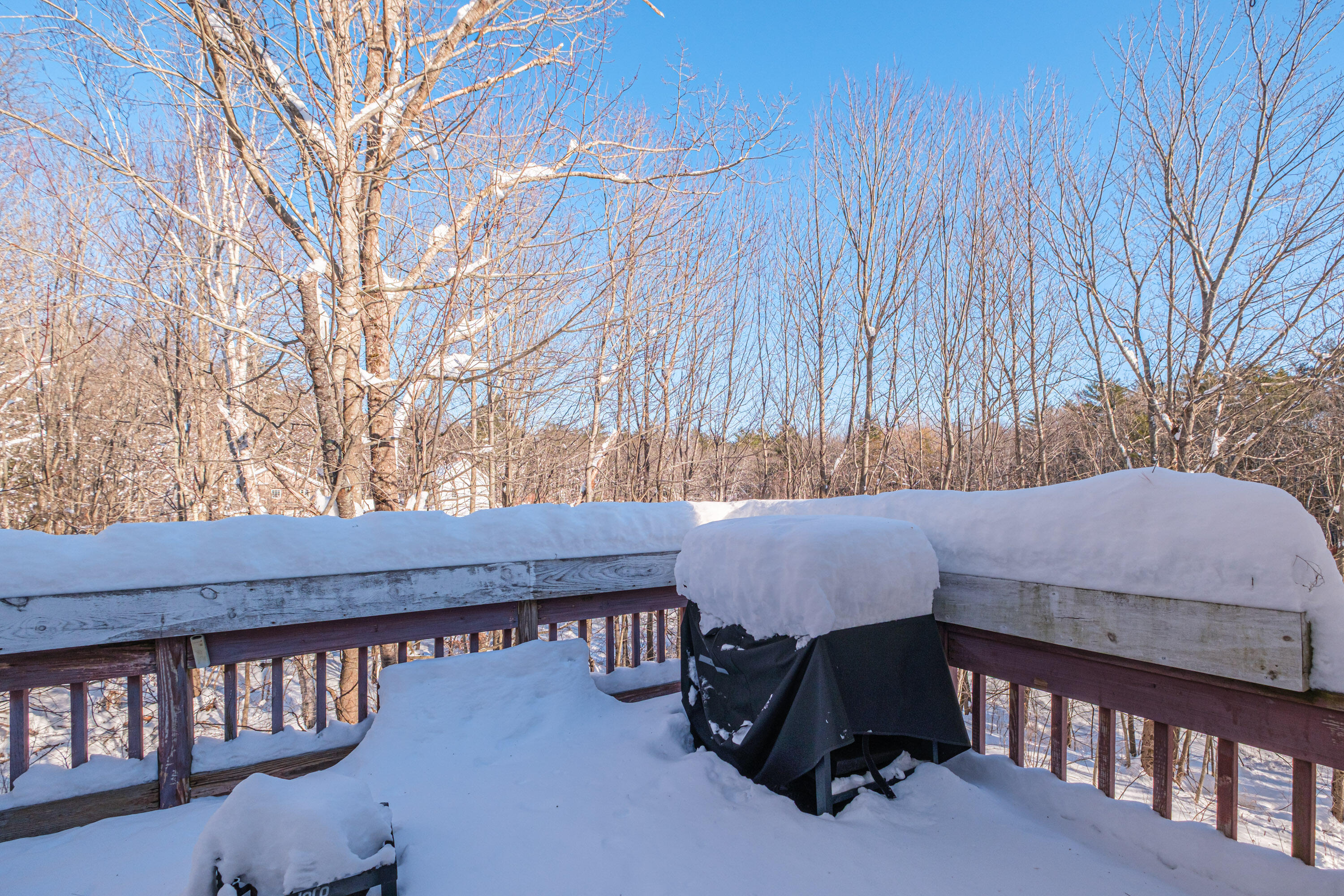 481 River Road Topsham ME 04086