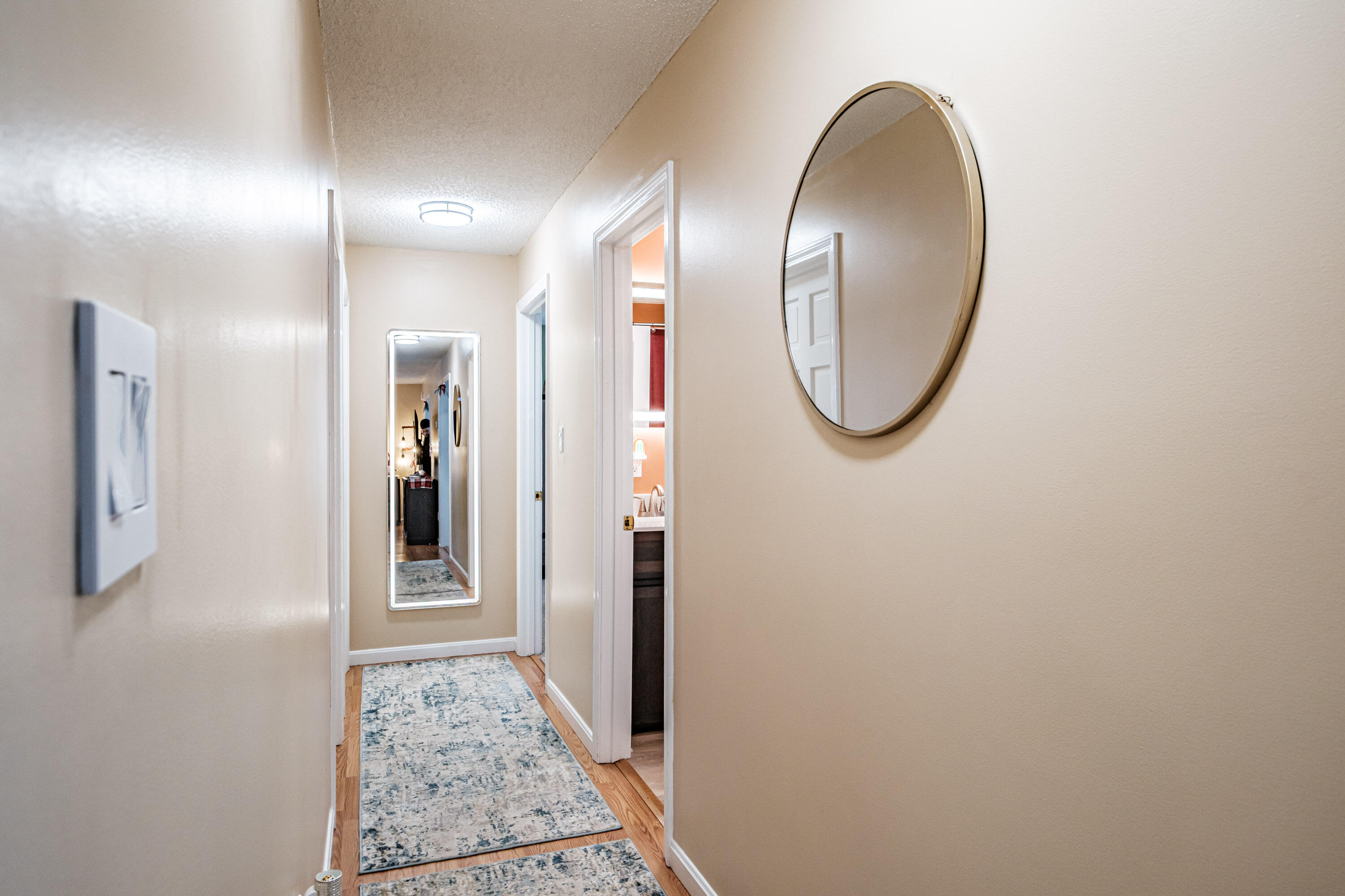 481 River Road Topsham ME 04086