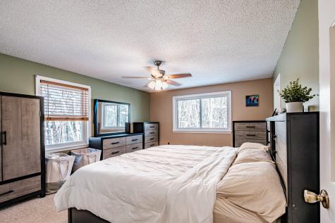 481 River Road Topsham ME 04086