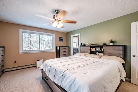 481 River Road Topsham ME 04086