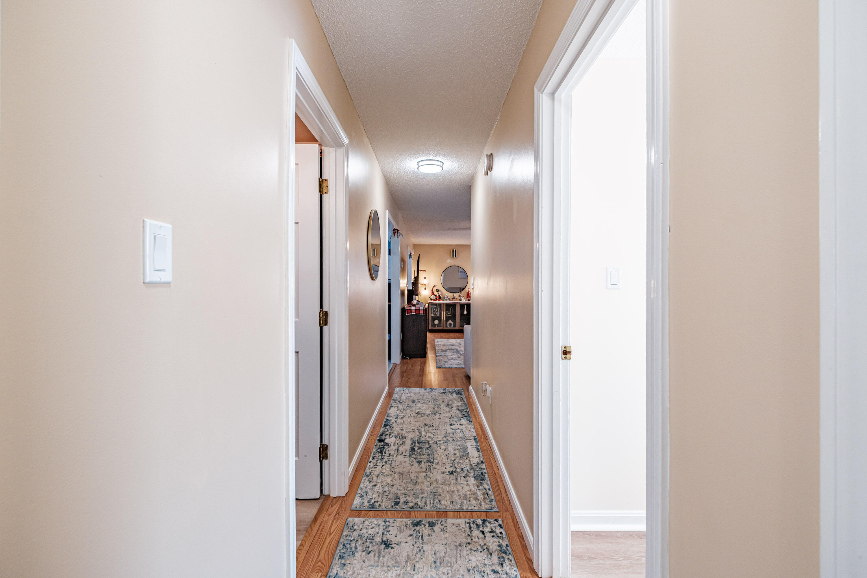 481 River Road Topsham ME 04086