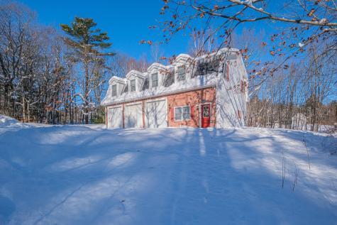 481 River Road Topsham ME 04086