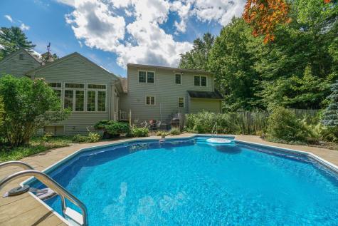 40 Mahlon Avenue Gorham ME 04038