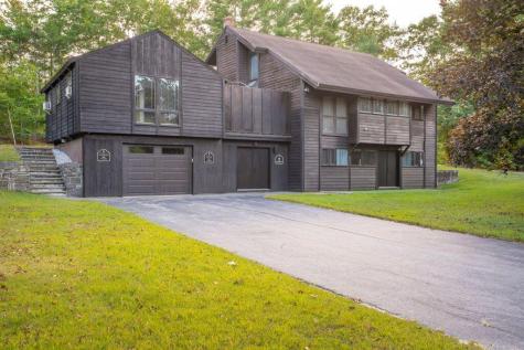 2 Flynn Road Raymond ME 04071