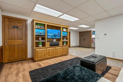 2 Flynn Road Raymond ME 04071