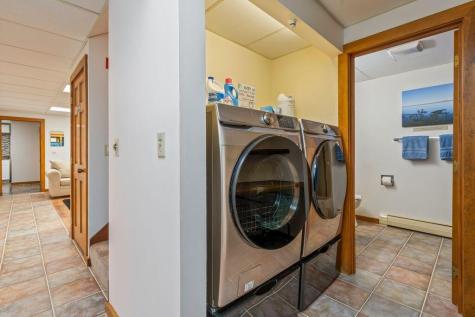 2 Flynn Road Raymond ME 04071