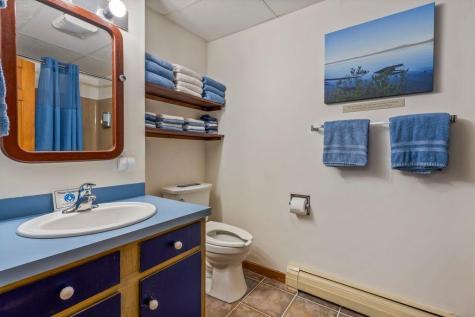 2 Flynn Road Raymond ME 04071