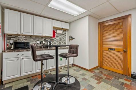 2 Flynn Road Raymond ME 04071