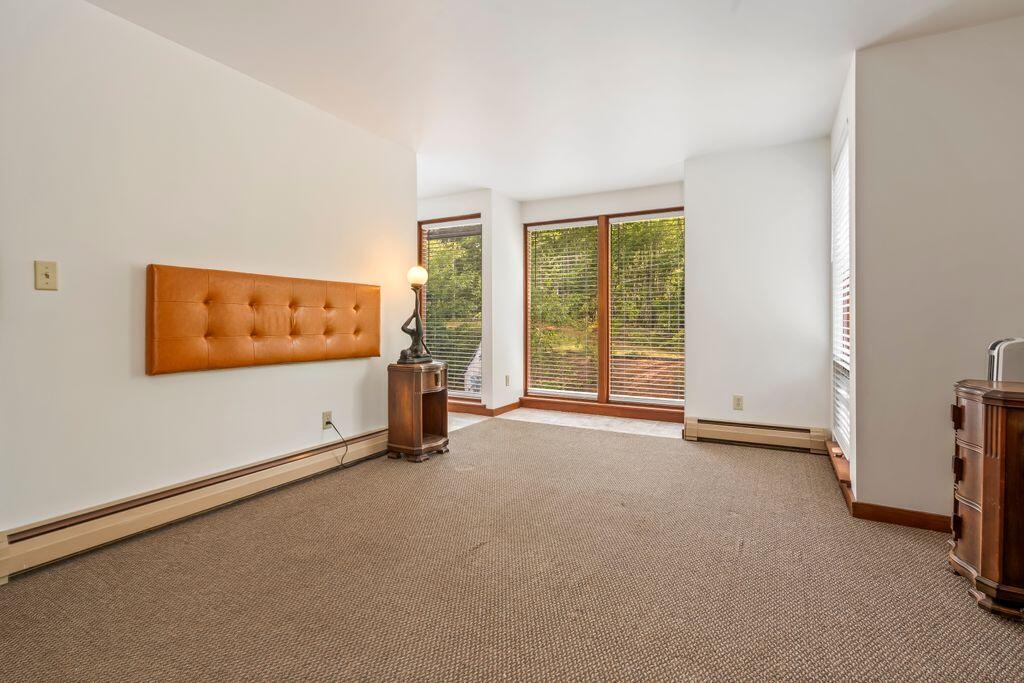 2 Flynn Road Raymond ME 04071