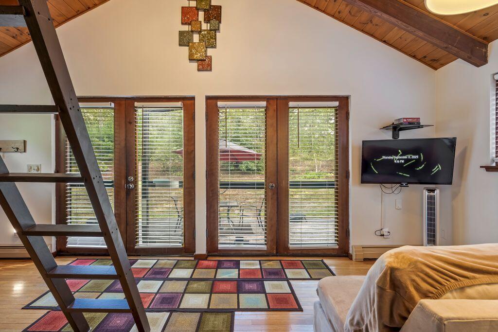 2 Flynn Road Raymond ME 04071