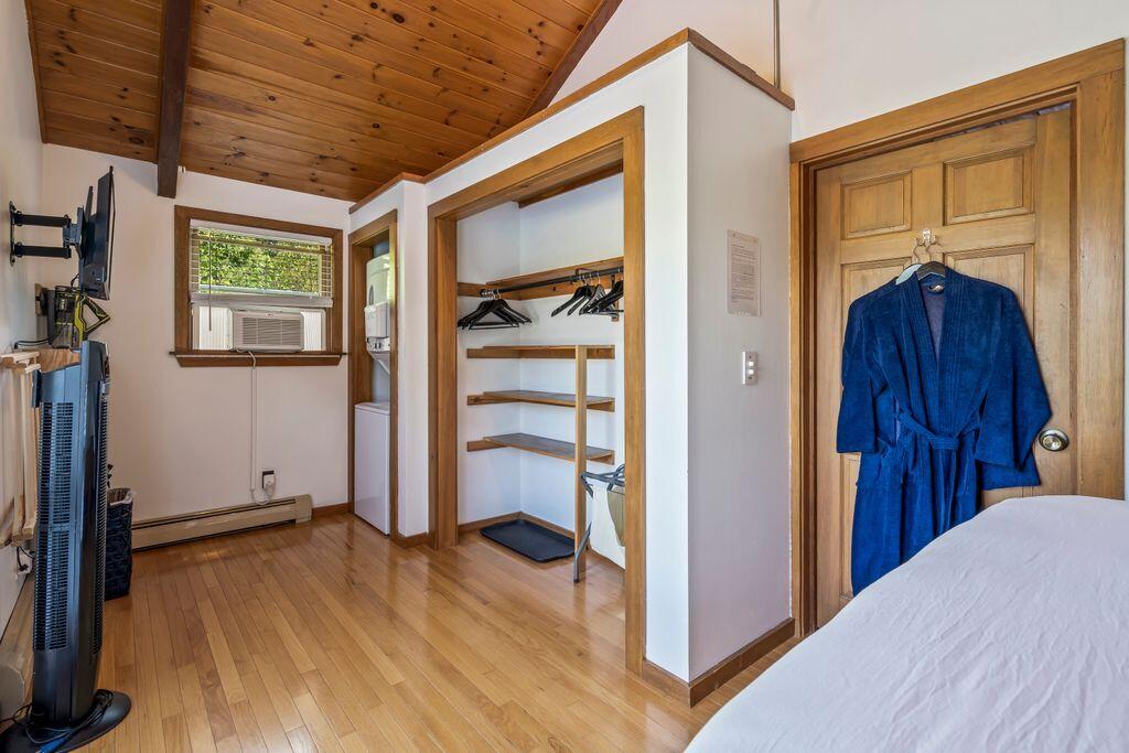 2 Flynn Road Raymond ME 04071