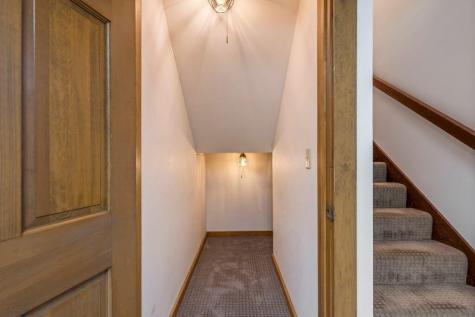 2 Flynn Road Raymond ME 04071