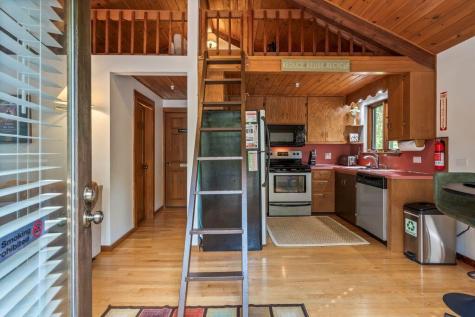 2 Flynn Road Raymond ME 04071