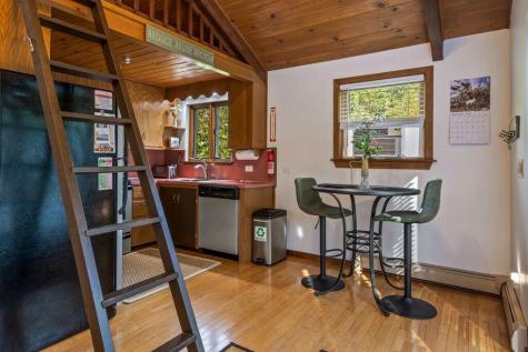 2 Flynn Road Raymond ME 04071