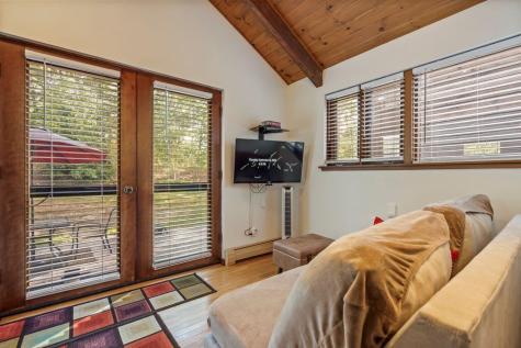 2 Flynn Road Raymond ME 04071