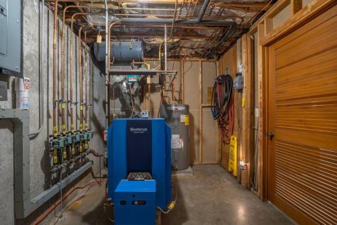 2 Flynn Road Raymond ME 04071