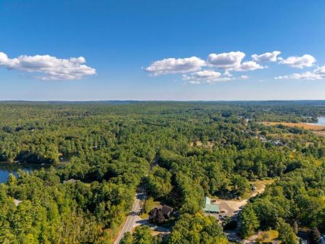 2 Flynn Road Raymond ME 04071